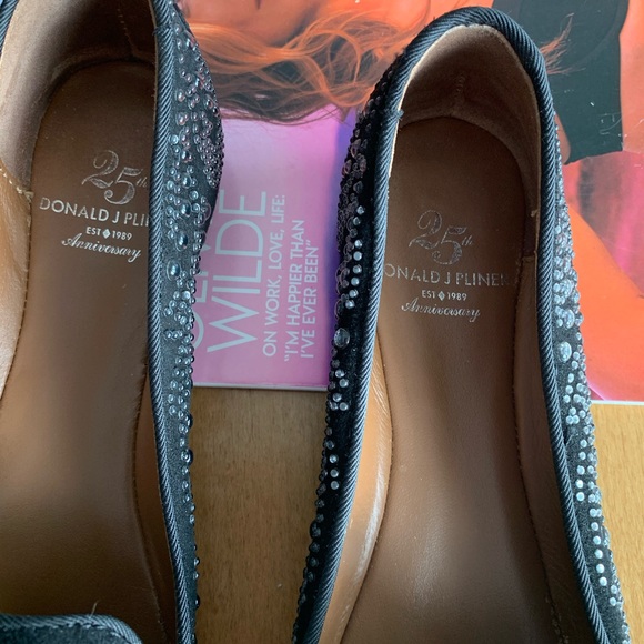 π Donald J. Pliner Black Leather Suede Loafers Flats Bead Embellished Sz 6.5 π - Picture 9 of 13